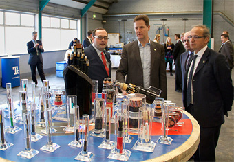 nick-clegg-tratos-02
