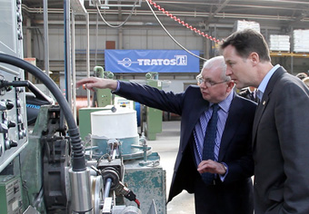 nick-clegg-tratos-08
